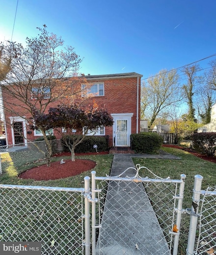 2305 Houston St, Suitland, MD 20746