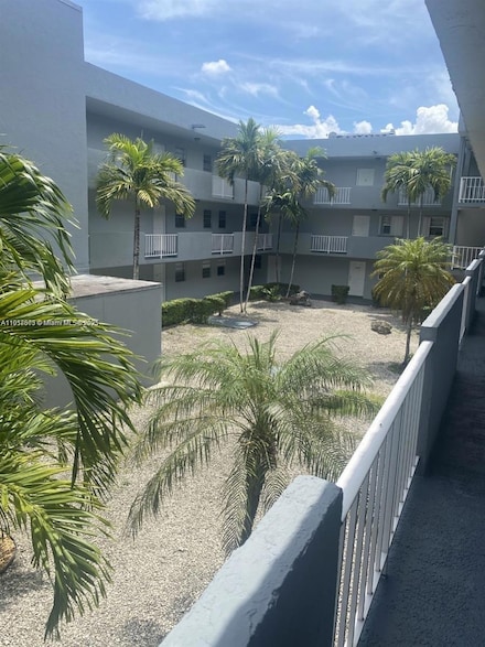 1755 W 60th St Unit D304, Hialeah, FL 33012