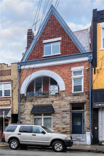 118 S 17th St Unit 2, Pittsburgh, PA 15203