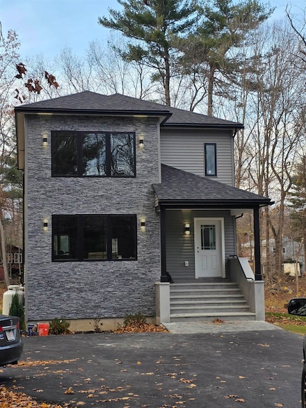 9 Trues Pkwy, Sandown, NH 03873