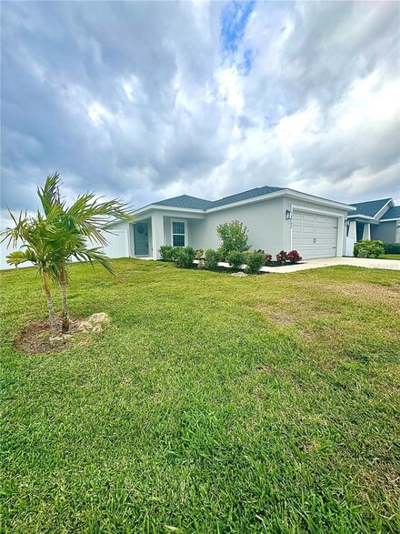 1107 Tropea Ln, Auburndale, FL 33823
