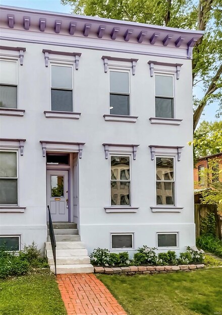1912 Hickory St, Saint Louis, MO 63104