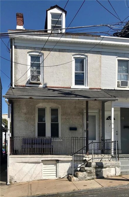 105 S Bradford St, Allentown, PA 18109