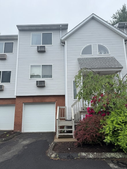 925 Oronoke Rd Unit 12G, Waterbury, CT 06708