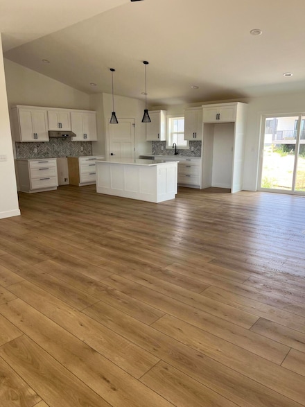 1351 Annapolis Dr, Holmen, WI 54636