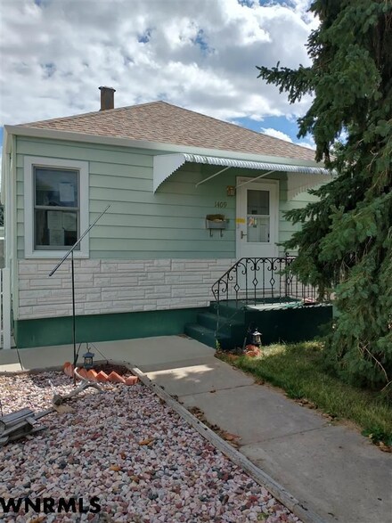 1409 17th Ave, Mitchell, NE 69357