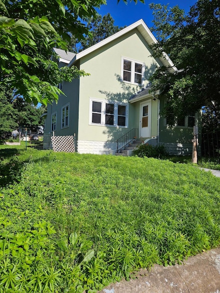 2407 N 4th St, Minneapolis, MN 55411