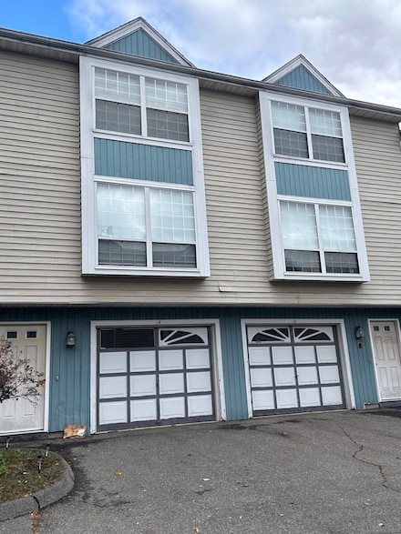 1014 Campbell Ave Unit 14, West Haven, CT 06516