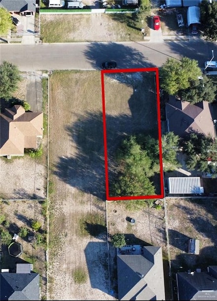914 W Garfield Ave, Alton, TX 78573