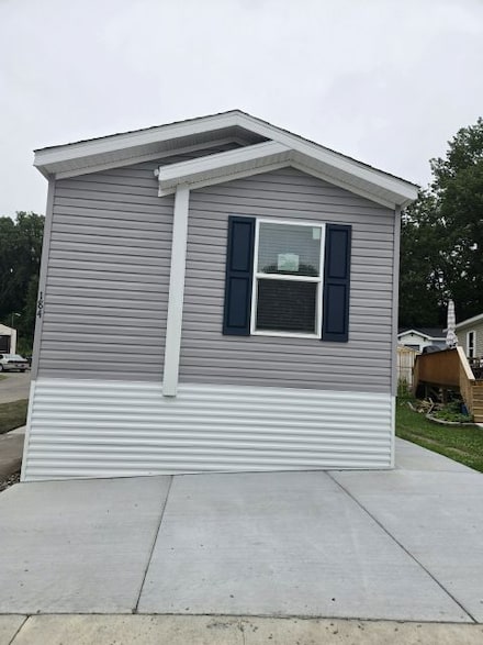 184 Star Cir Unit 120, Saint Paul, MN 55127