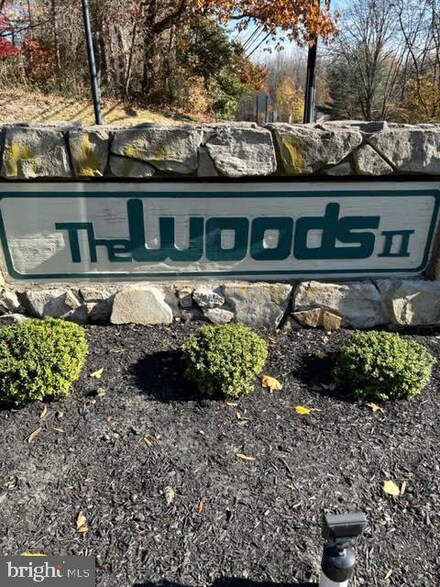 1821 The Woods ii, Cherry Hill, NJ 08003