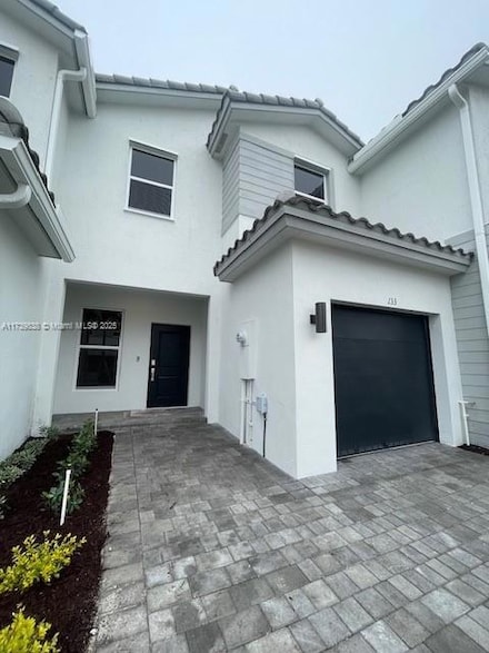 133 SW 184th Ave, Pembroke Pines, FL 33029