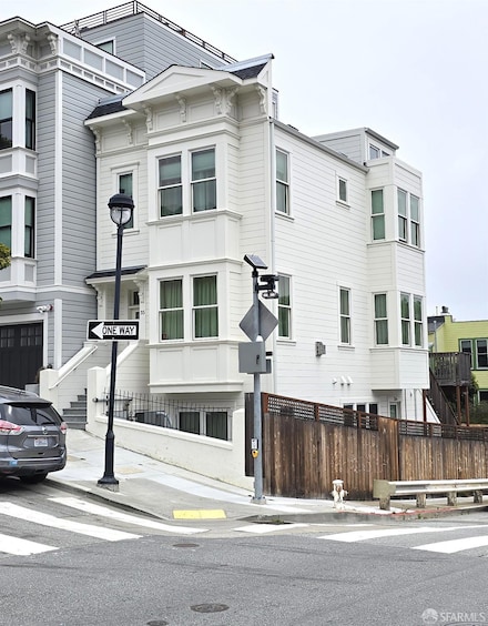 35 Hattie St, San Francisco, CA 94114