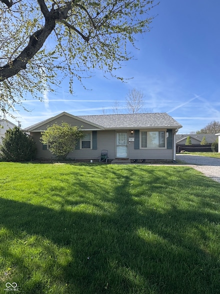 369 Northfield Dr, Mooresville, IN 46158