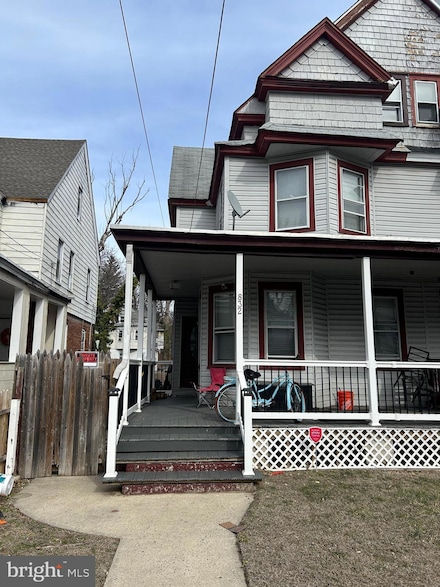 832 Carteret Ave, Trenton, NJ 08618