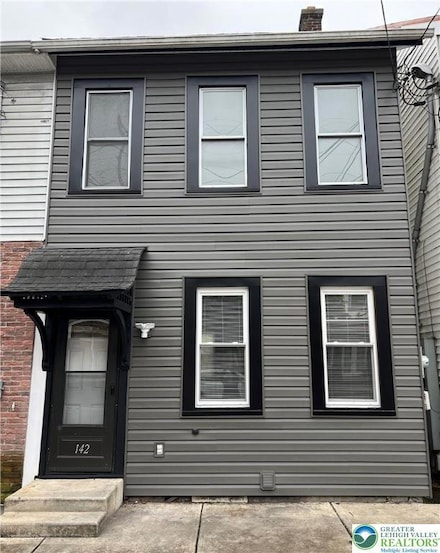 142 Front St, Catasauqua, PA 18032