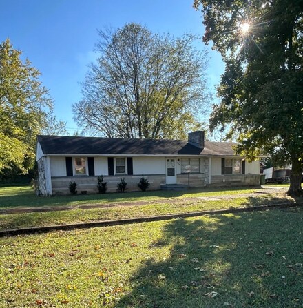 408 W Michigan Ave, Muscle Shoals, AL 35661