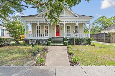 Home - Legendary Fence Company Mobile, AL