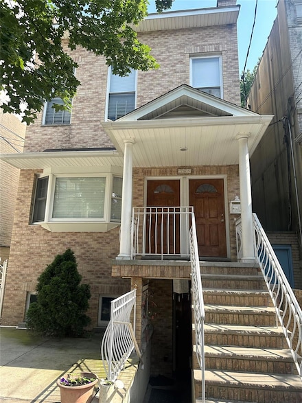268 E 235th St Unit 2, Bronx, NY 10470