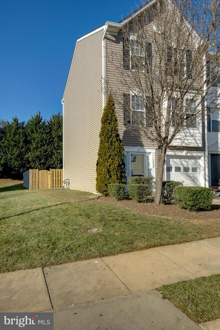 10043 Gander Ct, Fredericksburg, VA 22407