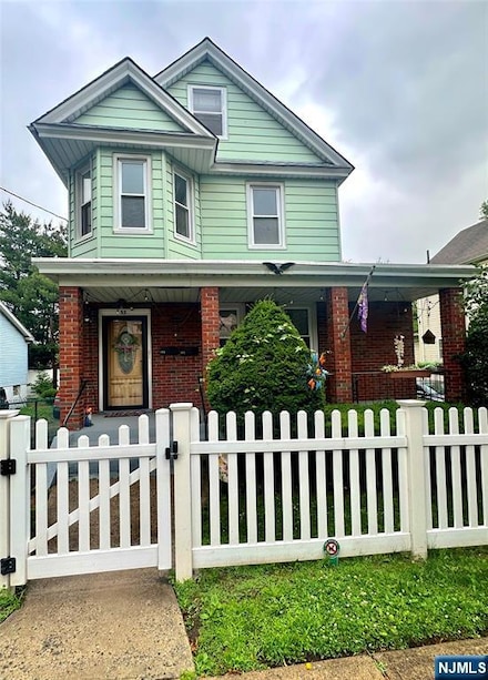 53 Hille Place Unit 2, Ridgefield Park, NJ 07660