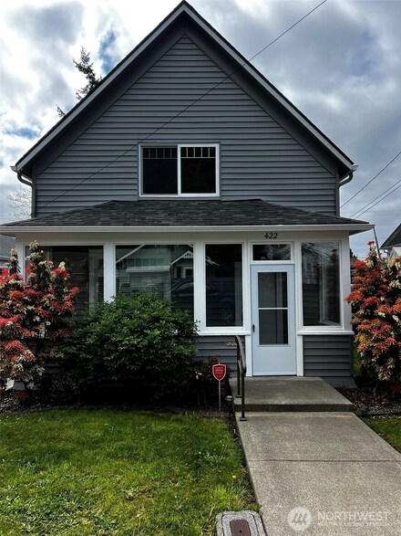 422 Chenault Ave, Hoquiam, WA 98550