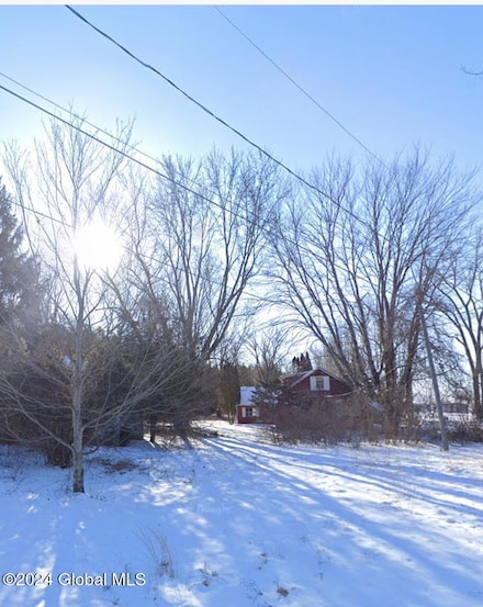21 Northway Ln, Queensbury, NY 12804
