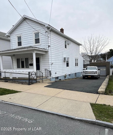 12 Brown St, Wilkes Barre, PA 18702