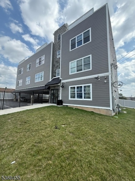 285 E 17th St Unit 301, Paterson, NJ 07524