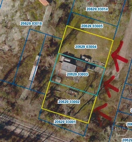 29 Way St, Savannah, GA 31415