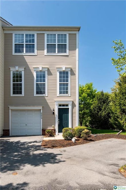 8475 Putnam Ct, Breinigsville, PA 18031
