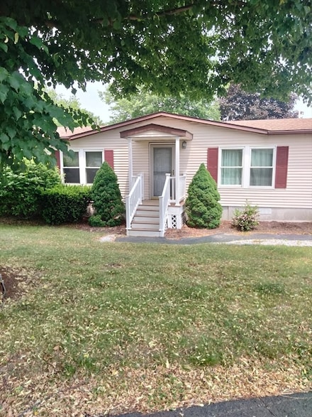48 Leisurewoods Dr, Rockland, MA 02370