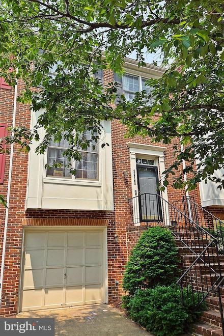 3803 Charles Ave, Alexandria, VA 22305