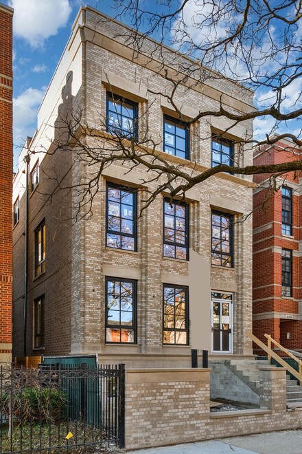 3234 N Kenmore Ave Unit 1, Chicago, IL 60657