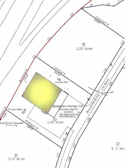 3 Evergreen Dr, Fairfield, ME 04937