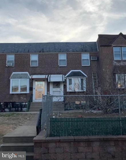 2226 Glenview St, Philadelphia, PA 19149