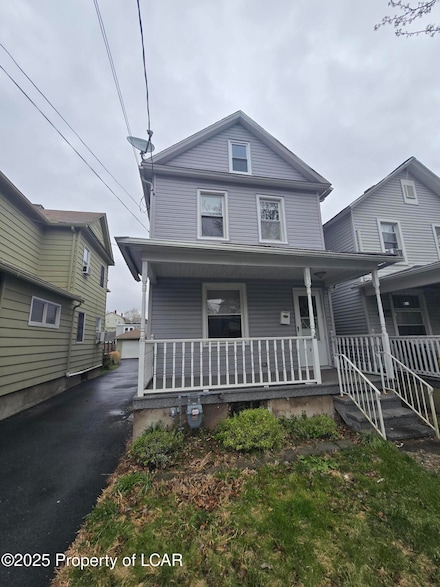 63 John St, Kingston, PA 18704