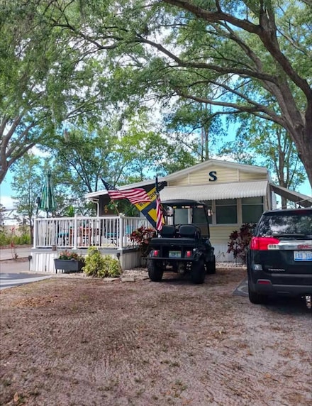 4630 Mcintosh Rd Unit J14, Dover, FL 33527