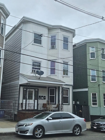 192 Chestnut St, Chelsea, MA 02150