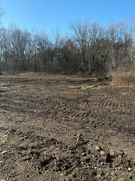 7884 Cannonsburg Rd NE, Rockford, MI 49341