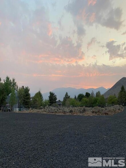 5730 Salk Rd, Carson City, NV 89706