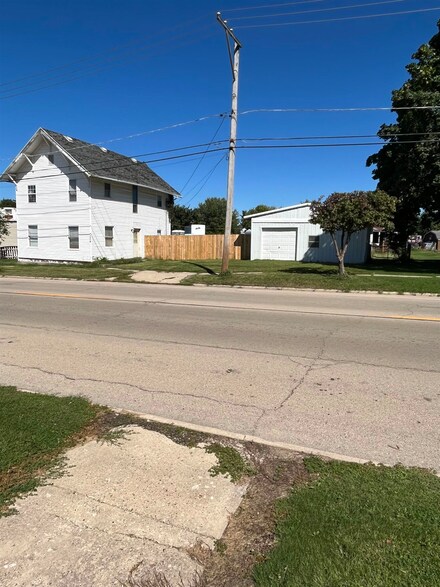 304 Tisdell Ave, Warren, IL 61087