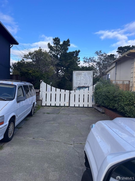 3392 Fleetwood Dr, San Bruno, CA 94066