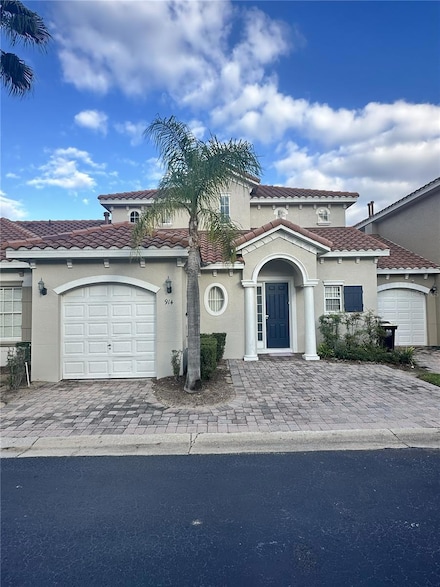 914 Brunello Dr, Davenport, FL 33897