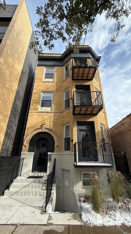 1015 N California Ave Unit 1F, Chicago, IL 60622