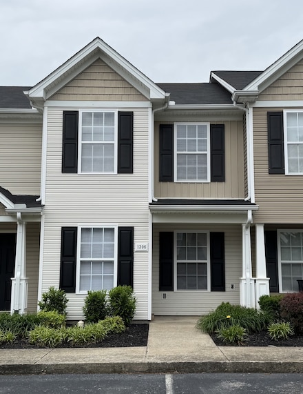 1306 Vermont Ct, Murfreesboro, TN 37130