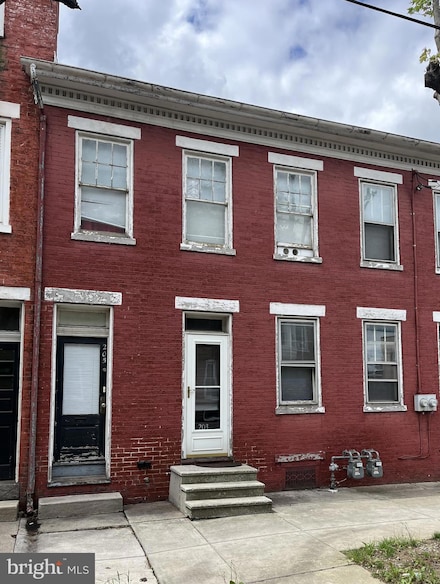 203 Baltimore St, Hanover, PA 17331
