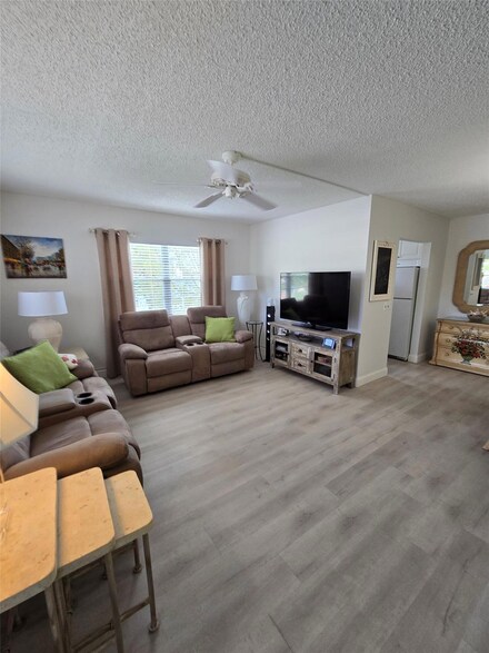 2024 Durham A, Deerfield Beach, FL 33442