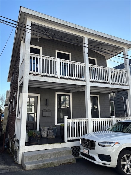 38 Maple Ave Unit 1, Nahant, MA 01908