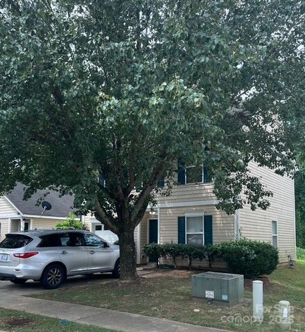 6321 McIntyre Ridge Dr, Charlotte, NC 28216